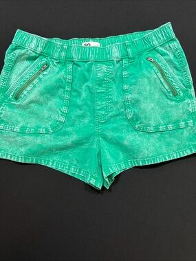 SO Vibrant Green Elastic Waist Shorts